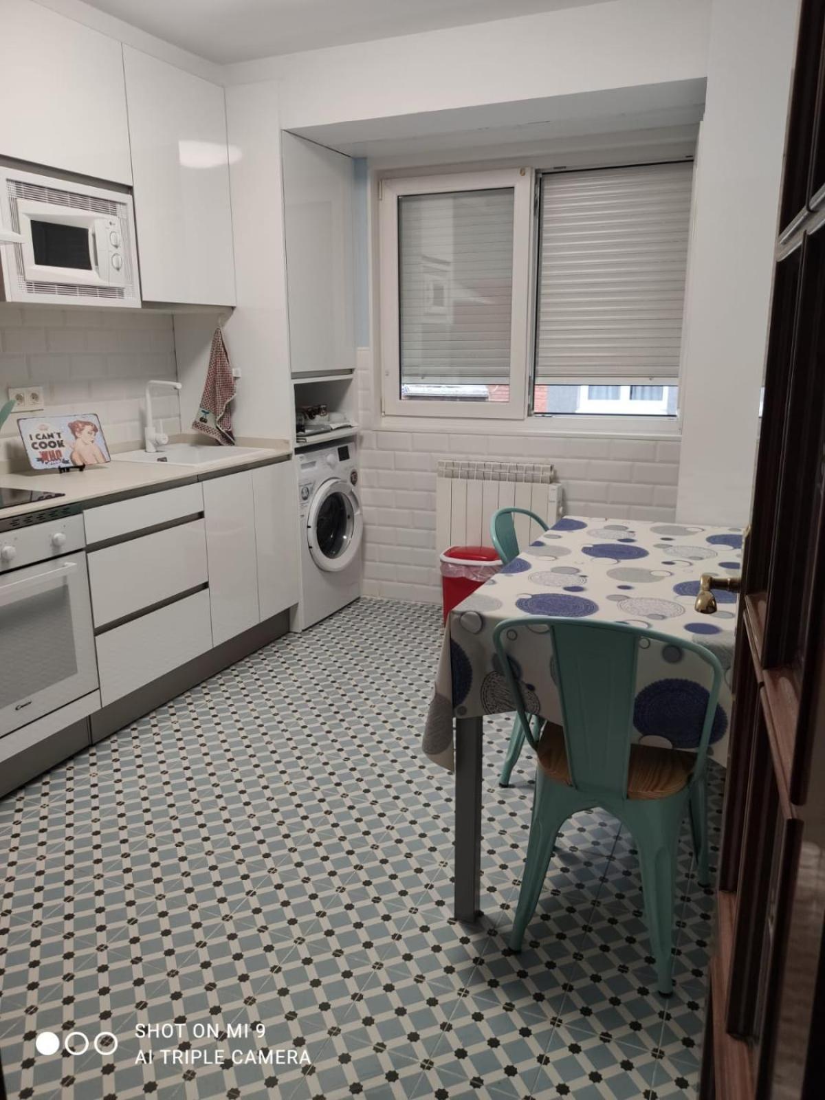 Апартаменти Precioso Piso Totalmente Reformado. Хіхон Екстер'єр фото